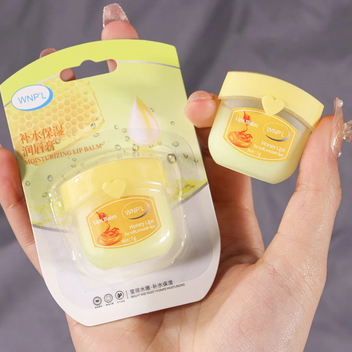 1pc Moisturizing Lip Balm All-natural Lip Mask for Dry Lips Refreshing Anti-Cracked Lip Gloss Treatment Makeup - bodyrelief.uk