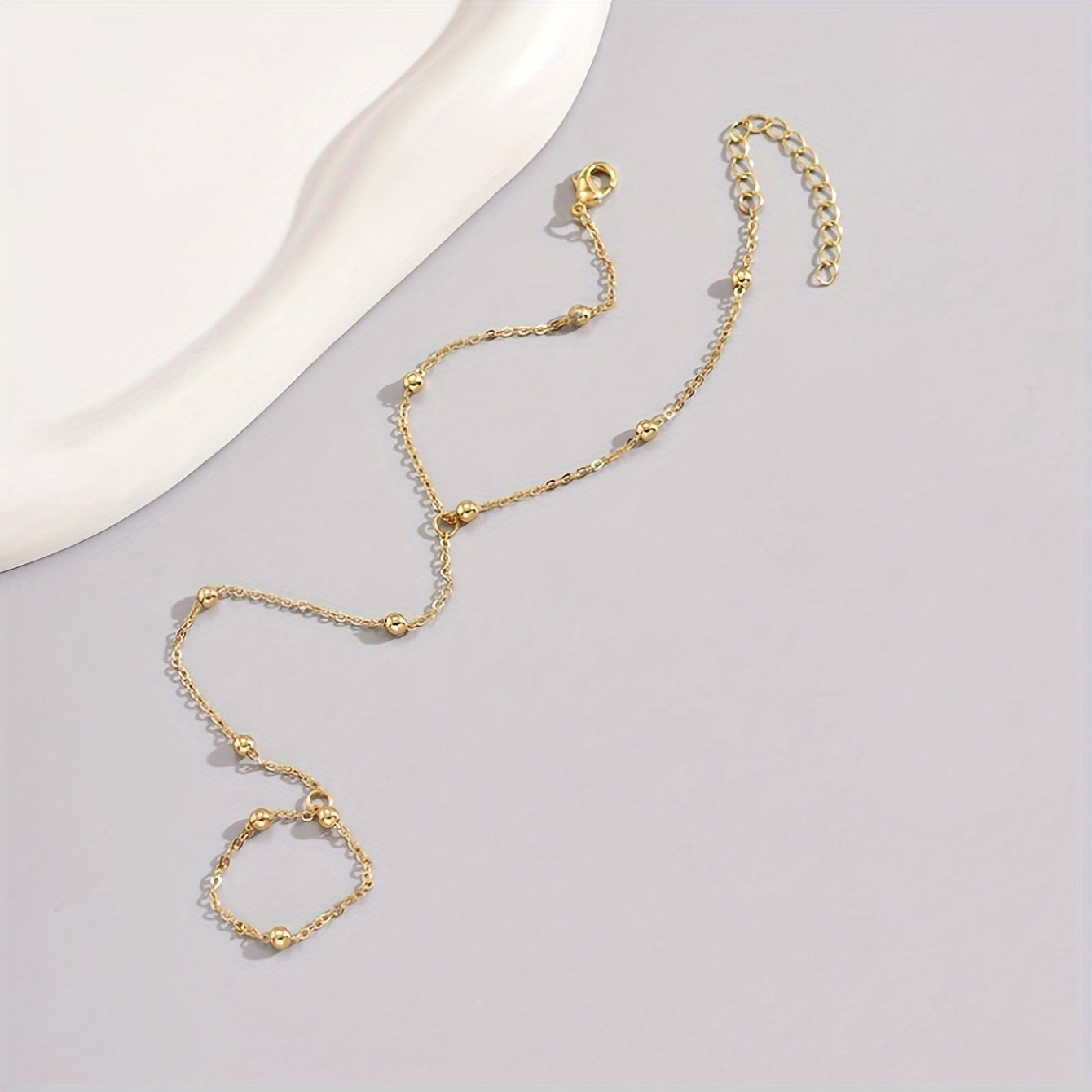 1pc Elegant Golden-Tone Chain & Pressed Pattern Bracelet for Women