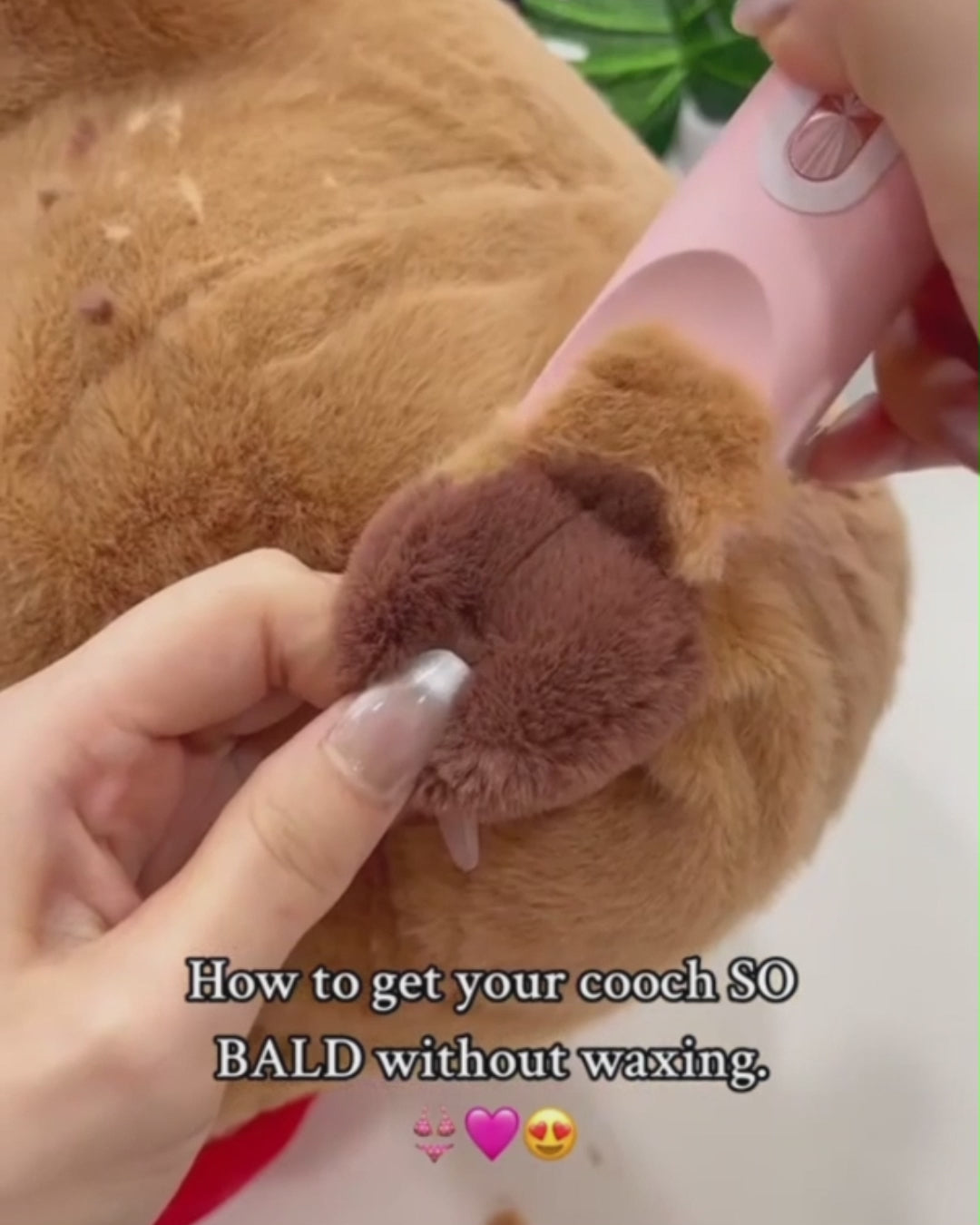 SmoothRelief™ 2-in-1: Versatile, Rechargeable and Waterproof - Ready for All Sensitive Areas